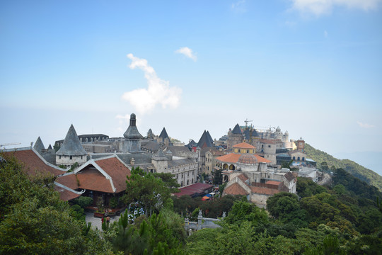 越南岘港巴拿山欧洲风格城堡