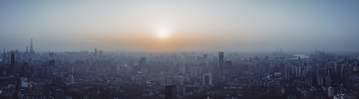 上海清晨城市天际线全景