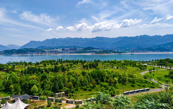 三峡大坝