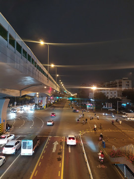 道路车流夜景