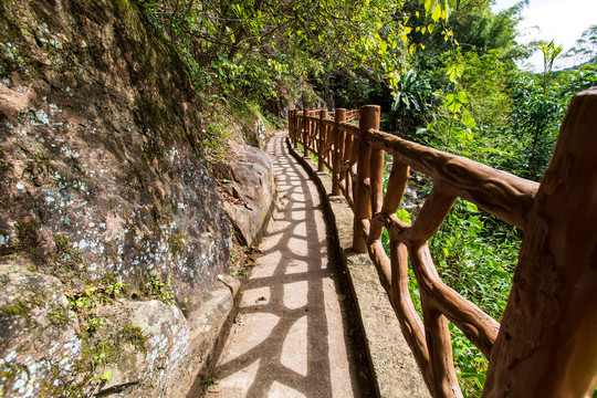 双龙沟原始森林景区游览步道