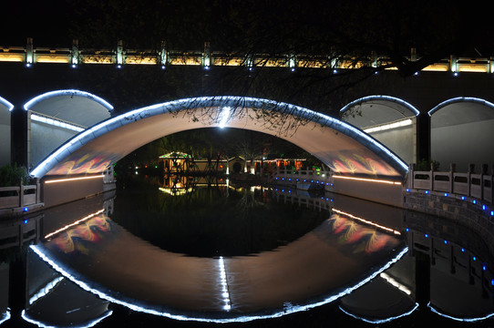 济南环城公园夜景