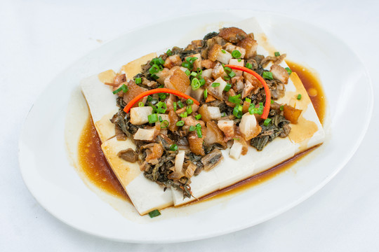 榄菜蒸豆腐
