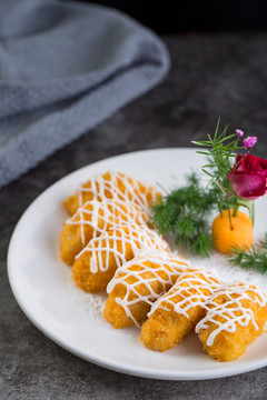 日式青芥墨鱼饼