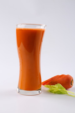胡萝卜果汁饮品拍摄图片