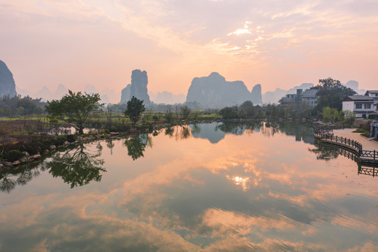 桂林阳朔遇龙河