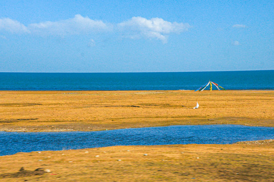 青海湖二郎剑景区