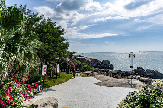 海南三亚大小洞天旅游风景区