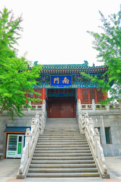 古建筑屋檐中国风园林设计