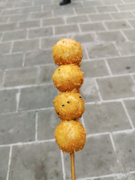 炸芝士丸子