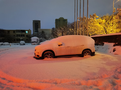 乌鲁木齐城市积雪