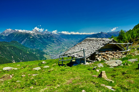山景与群山