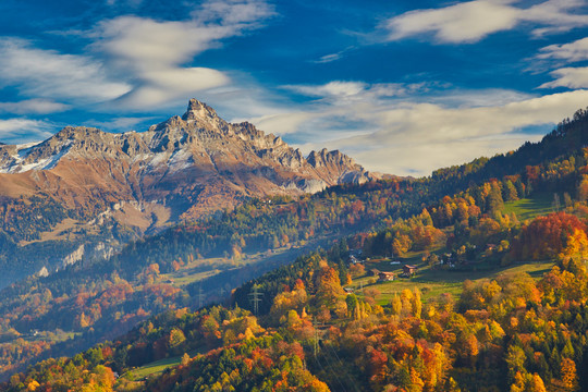 山景与群山