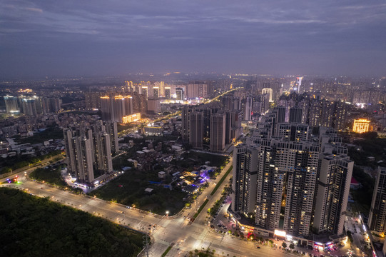 广东茂名官渡路夜景航拍