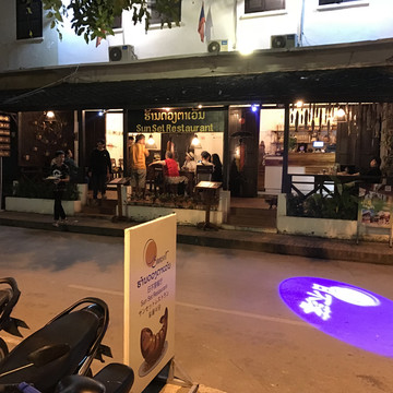 餐馆