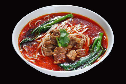 红油牛腩面