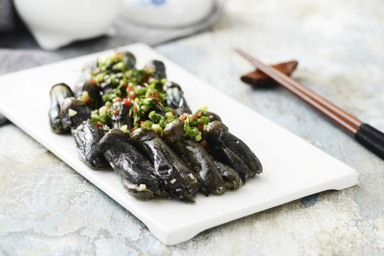 韭香小茄子