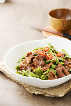 农家小炒肉