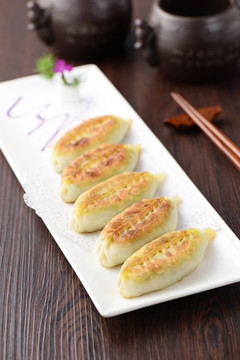 锅贴