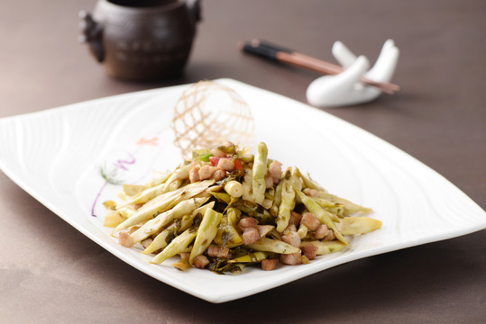 肉松酸菜野山笋