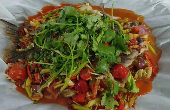 纸包鱼