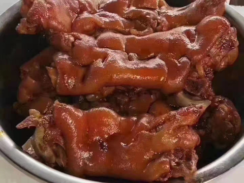 卤猪手