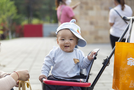 孩子特写