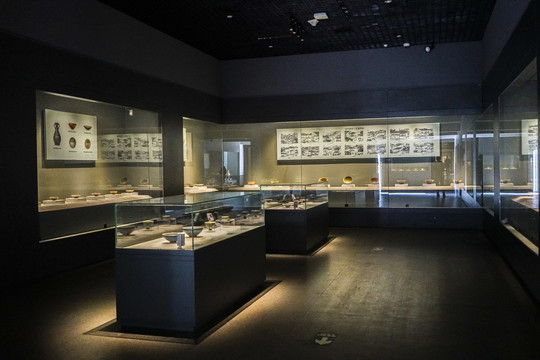 古代瓷器瓷碗历史文物展厅设计