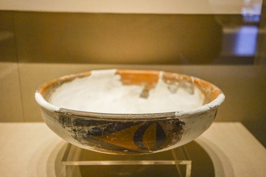 仰韶文化彩陶盆古代陶器