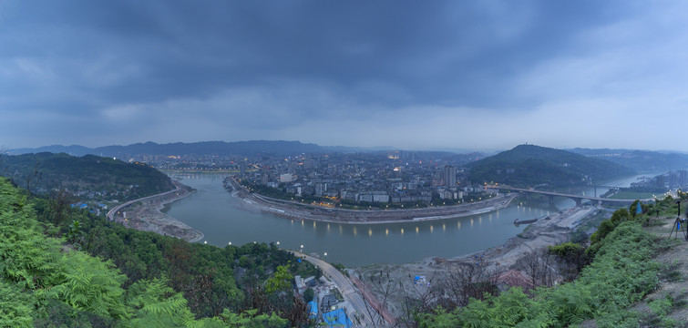 宜宾蜿蜒岷江老城区城市景观