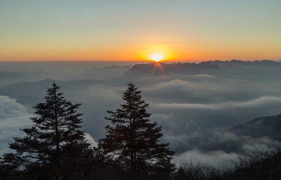 神农架风光