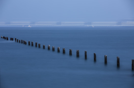 海湾防浪桩