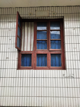 老式窗户