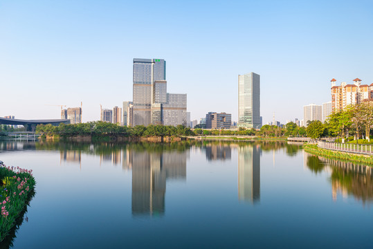 南沙蕉门地标与凤凰湖公园风景