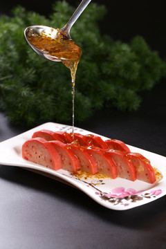 蜜汁桂花糖藕