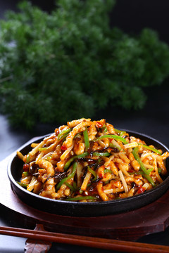 鱼香肉丝铁板煎