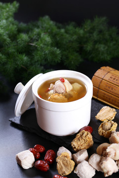 玛卡炖鸡汤