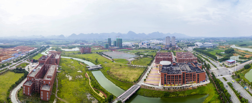 蓝天航空职业学院