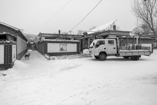 北方乡村雪景