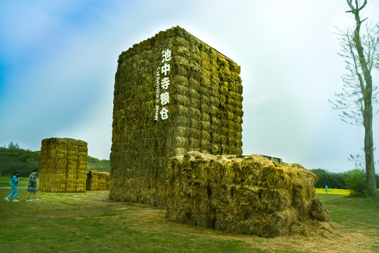 杭州良渚古城遗池中寺粮仓