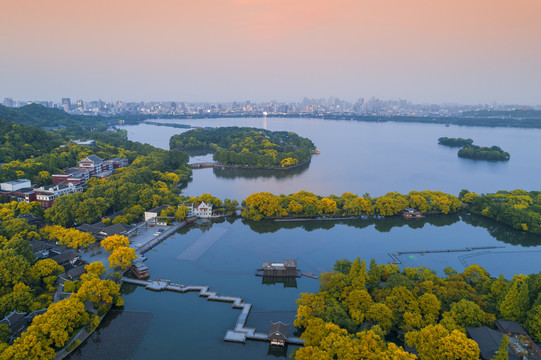 杭州西湖苏堤风光全景