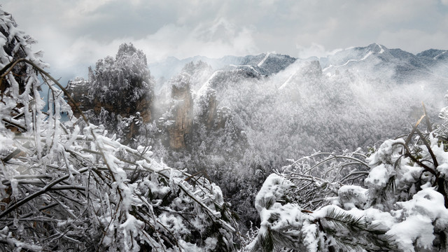 张家界雪景