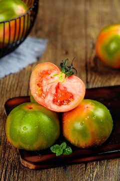 丹东草莓铁皮柿子