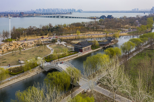 聊城带状公园
