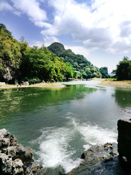 水坝闸口