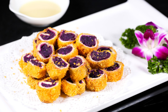黄金香酥紫薯卷