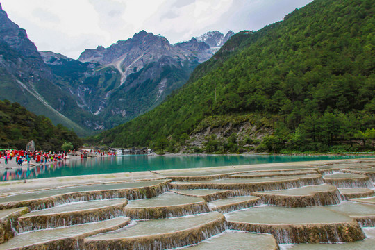 云南蓝月谷玉液湖白水河