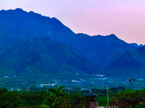 秦岭山脉