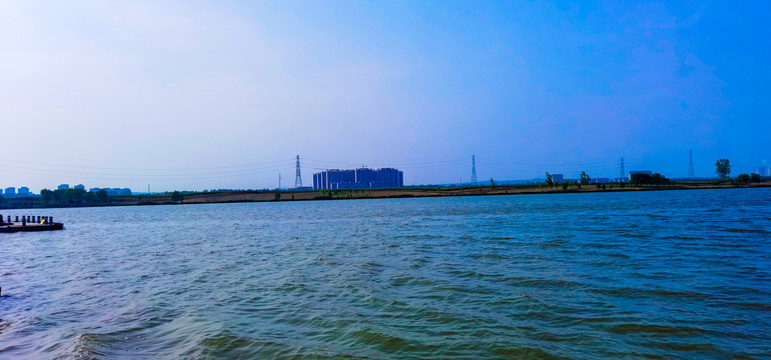 渭河城市公园湖畔全景大图