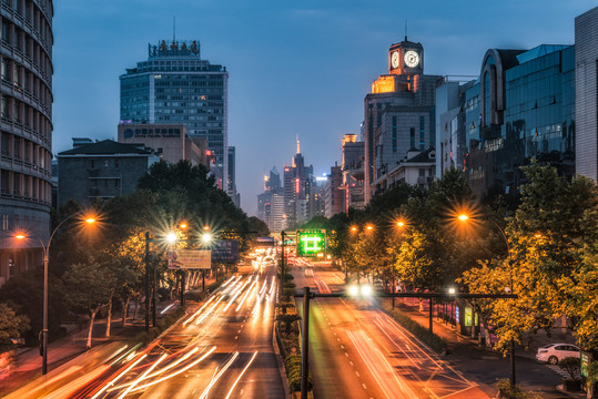 杭州庆春路夜景